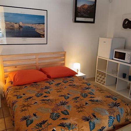 Chambre Privee Avec Piscine Marseille Exteriör bild